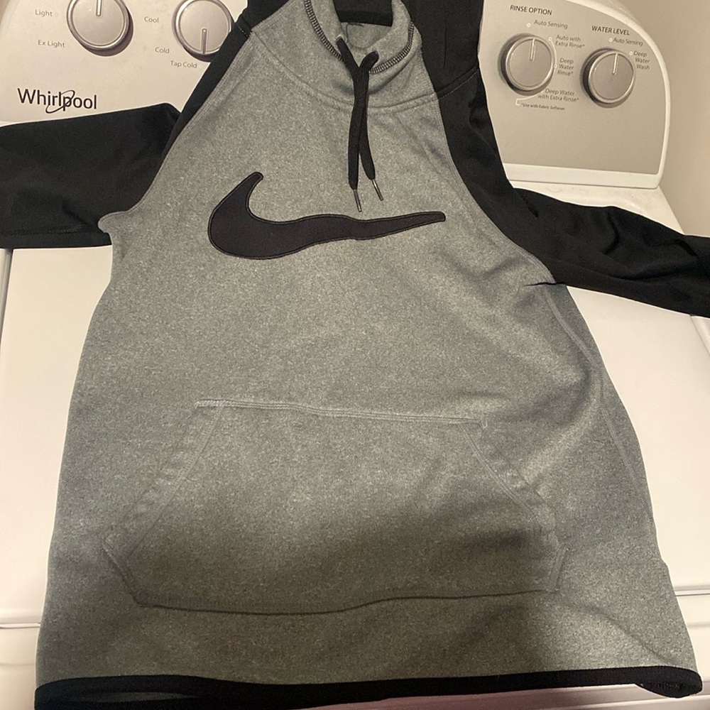 Nike hooded sweatshirt